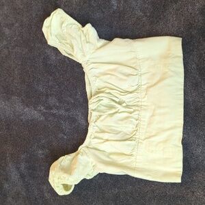 Zara light yellow cropped shirt size small